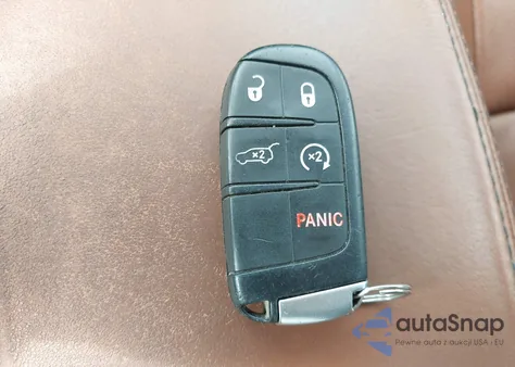 2016 Jeep Grand Cherokee Summit из США, поврежденный, VIN 1C4RJFJT7GC373688